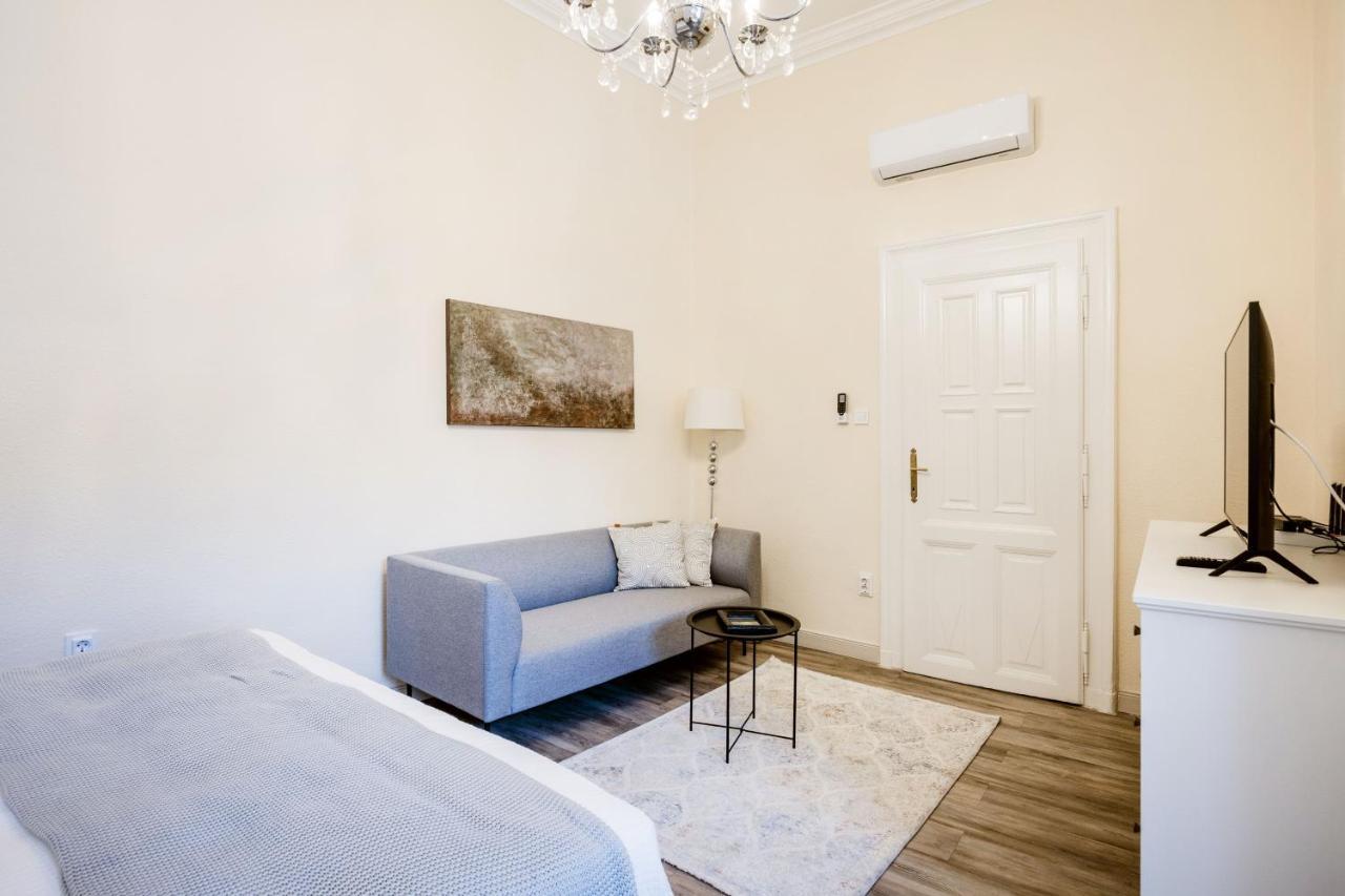 Andrassy 13 Center Apartment 布达佩斯 外观 照片